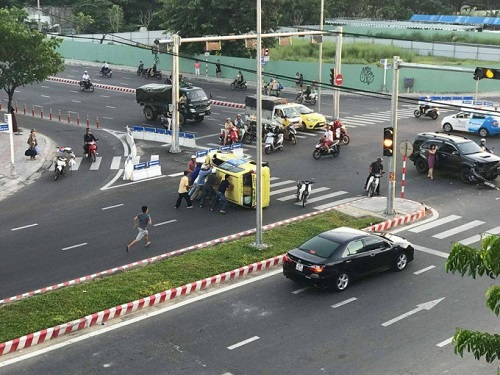 Tai nạn giao thông mới nhất 24h qua ngày 9/8/2017