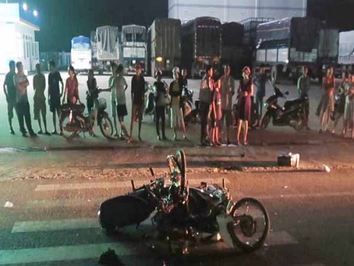 Tai nạn giao th&ocirc;ng mới nhất 24h qua ng&agrave;y 24/8/2017
