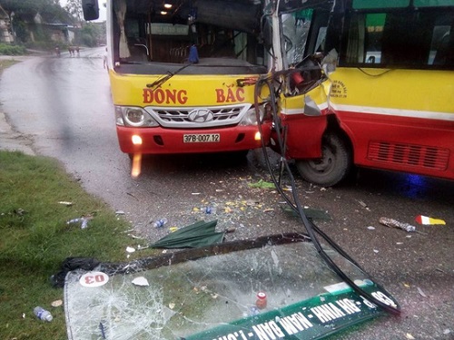 Tai nạn giao thông mới nhất 24h qua ngày 8/10/2017