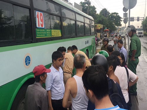 Tai nạn giao th&ocirc;ng mới nhất 24h qua ng&agrave;y 17/10/2017