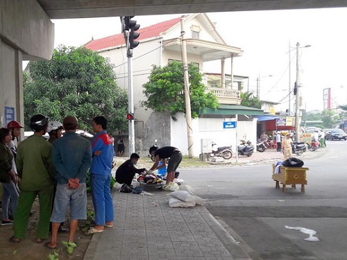 Tai nạn giao th&ocirc;ng mới nhất 24h qua ng&agrave;y 29/10/2017