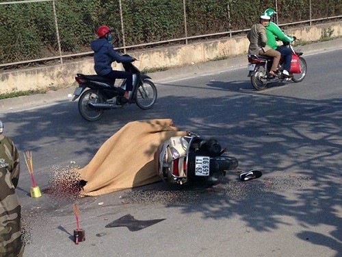 Tai nạn giao th&ocirc;ng mới nhất 24h qua ng&agrave;y 4/12