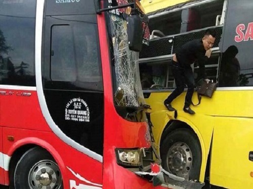 Tai nạn giao th&ocirc;ng mới nhất 24h qua ng&agrave;y 11/1/2018