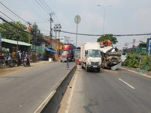 Tai nạn giao th&ocirc;ng mới nhất 24h qua ng&agrave;y 8/2/2018