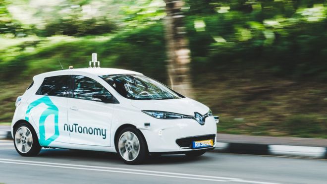 Taxi tự l&aacute;i đầu ti&ecirc;n đ&atilde; xuất hiện tr&ecirc;n thị trường 