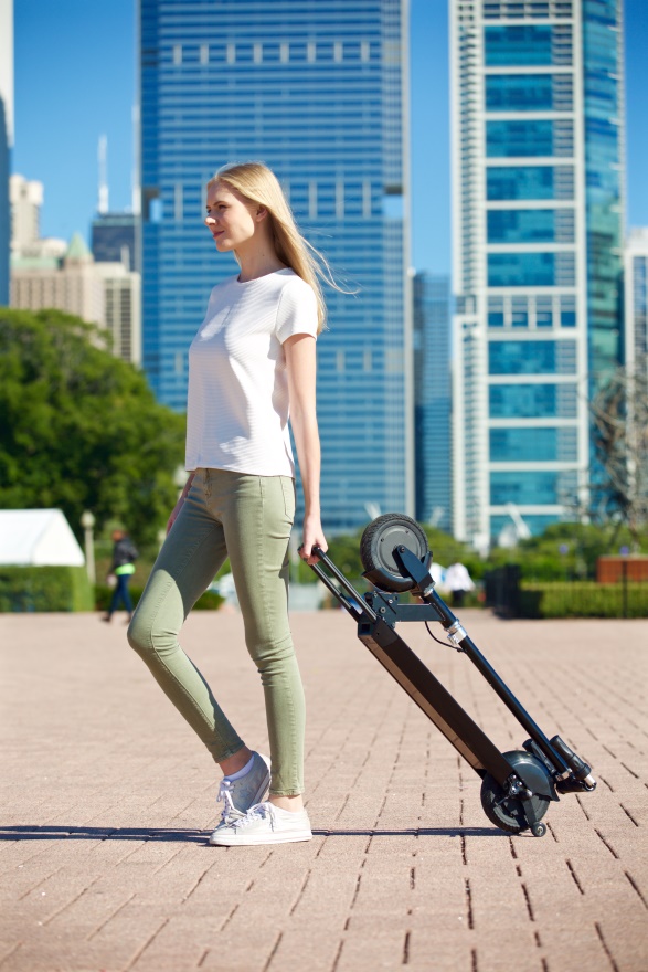  Xe trượt điện scooter g&acirc;y nguy hiểm cho người d&ugrave;ng 
