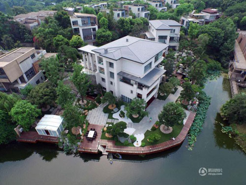 To&agrave;n cảnh khu vườn 3000m2 của đại gia Trung Quốc