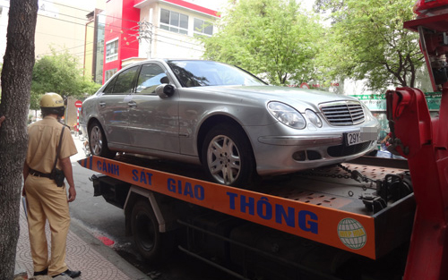 Tịch thu phương tiện:Dễ gia tăng nạn “lót tay”?
