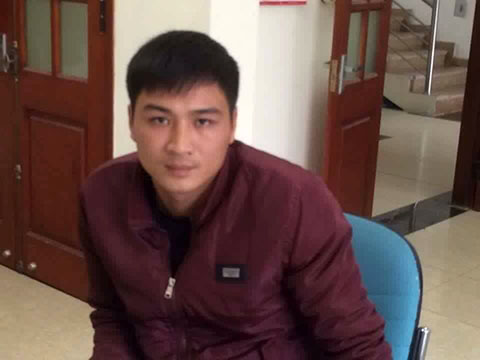 Đo&agrave;n Văn Chuy&ecirc;n tại cơ quan c&ocirc;ng an
