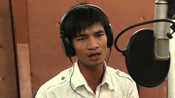 Lệ Rơi thẳng thắn phủ nhận tin đồn được Đ&agrave;m Vĩnh Hưng &lsquo;chống lưng&rsquo; để lấn s&acirc;n v&agrave;o showbiz