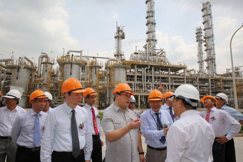 Phó Thủ tướng Hoàng Trung Hải đã dự lễ khánh thành Dự án Đạm Hà Bắc mở rộng Phó Thủ tướng Hoàng Trung Hải đã dự lễ khánh thành Dự án Đạm Hà Bắc mở rộng