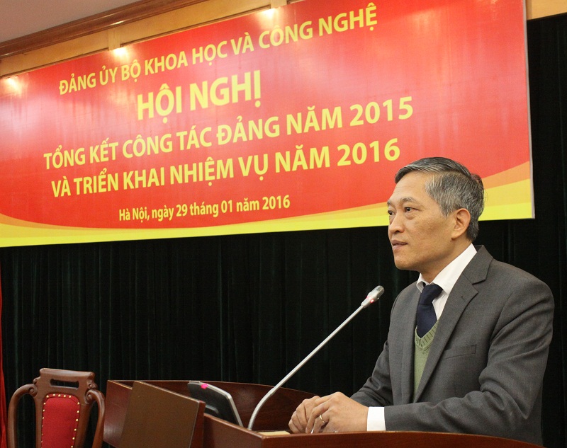 Thứ trưởng Bộ KH&CN Trần Văn T&ugrave;ng ph&aacute;t biểu tại Hội nghị