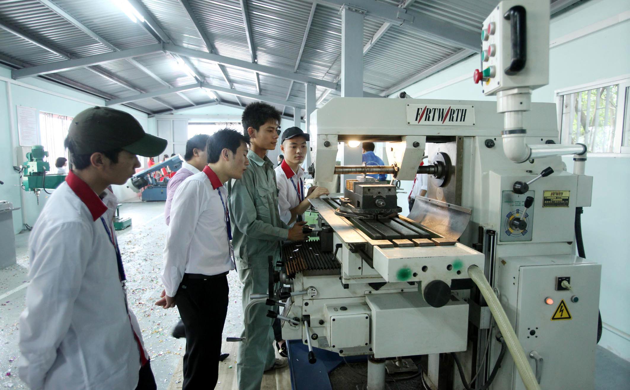 Chiến lược Ph&aacute;t triển khoa học v&agrave; c&ocirc;ng nghệ giai đoạn 2011 &ndash; 2020 l&agrave; động lực cho việc gia tăng đ&oacute;ng g&oacute;p của khoa học v&agrave; c&ocirc;ng nghệ v&agrave;o tăng trưởng Sòng Bài Trực Tuyến 13Win.com, cải thiện đ&aacute;ng kể vị thế của khoa học v&agrave; c&ocirc;ng nghệ Việt Nam trong khu vực v&agrave; thế giới.