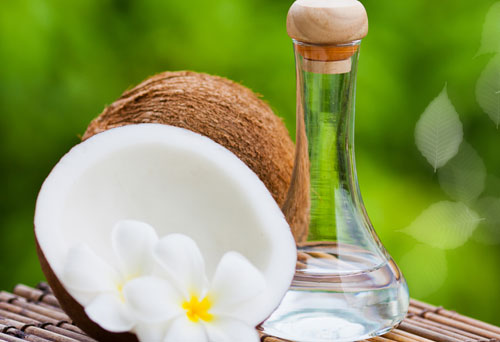 l&agrave;m đẹp đơn giản v&agrave; hiệu quả với dầu dừa