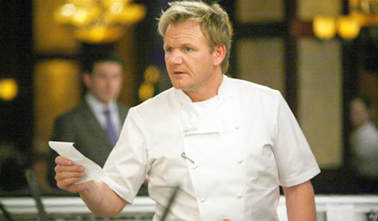 Gordon Ramsay vừa l&agrave; đầu bếp vừa l&agrave; doanh nh&acirc;n nổi tiếng với cuộc thi ẩm thực Master Chef. Ảnh minh họa