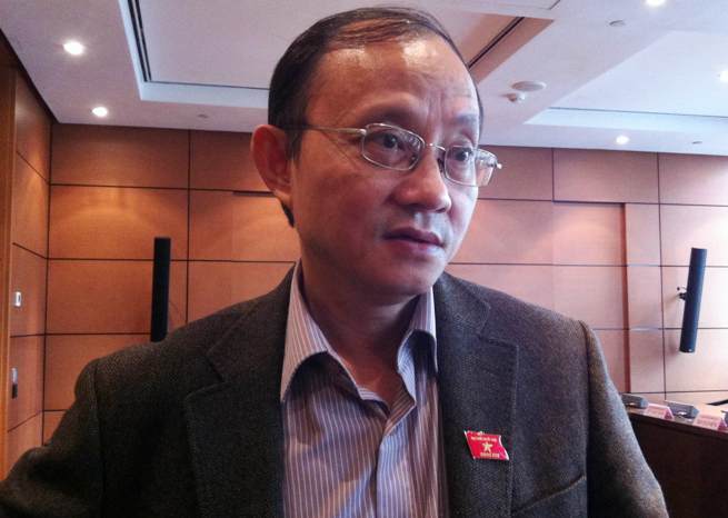 hối lộ quan chức, quan chức y tế nhận hối lộ, Đại biểu H&agrave; Huy Th&ocirc;ng, tham nhũng, hối lộ 2,2 triệu USD