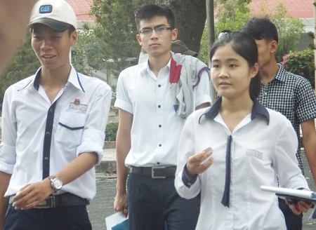 Đề thi đại học 2014 đợt 1 được đ&aacute;nh gi&aacute; l&agrave; tương đối vừa sức với th&iacute; sinh