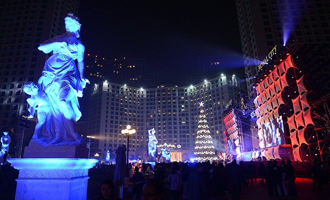 Nơi chụp h&igrave;nh l&iacute; tưởng Gi&aacute;ng sinh ở H&agrave; Nội 