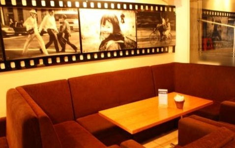 Impress coffee l&agrave; qu&aacute;n cafe l&atilde;ng mạn nổi tiếng tại H&agrave; Nội