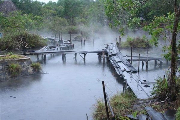 Say m&ecirc; với vẻ đẹp n&ecirc;n thơ của Huế