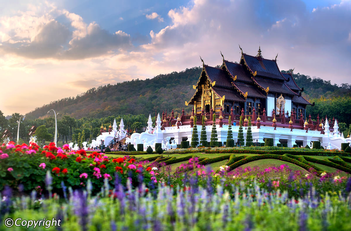 Chiang Mai cũng l&agrave; một trong những địa điểm đi chơi Tết dương lịch v&ocirc; c&ugrave;ng hấp dẫn