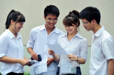 Điểm chuẩn đại học năm 2014 của trường ĐH Luật H&agrave; Nội dự kiến nằm trong khoảng 20 - 21 điểm