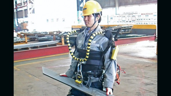 Những bộ gi&aacute;p trợ lực được ph&aacute;t triển l&agrave; một điểm nhấn c&ocirc;ng nghệ của năm 2014