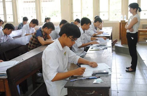 Điểm chuẩn đại học 2014 dưới 16 điểm