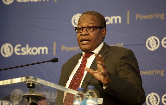 &Ocirc;ng Brian Molefe cho rằng điền hạt nh&acirc;n rất cần thiết đối với Nam Phi
