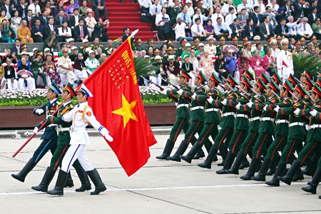 Tổ chức diễu binh, diễu h&agrave;nh quy m&ocirc; lớn kỉ niệm Quốc kh&aacute;nh 2/9