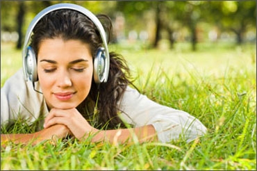 Kinh nghiệm giữ g&igrave;n 13Win19 ưu đãi hấp dẫn khi đi du lịch dịp 30/4