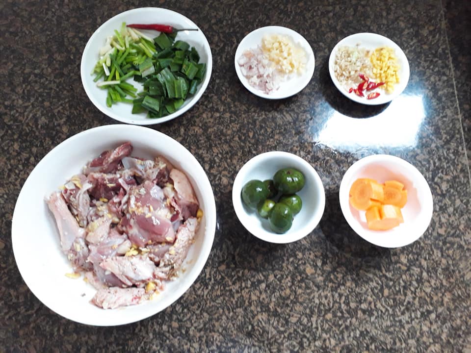 C&aacute;ch l&agrave;m m&oacute;n vịt om sấu chuẩn vị cho bữa cơm ng&agrave;y h&egrave;