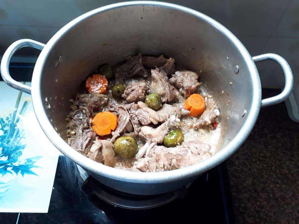 C&aacute;ch l&agrave;m m&oacute;n vịt om sấu chuẩn vị cho bữa cơm ng&agrave;y h&egrave;