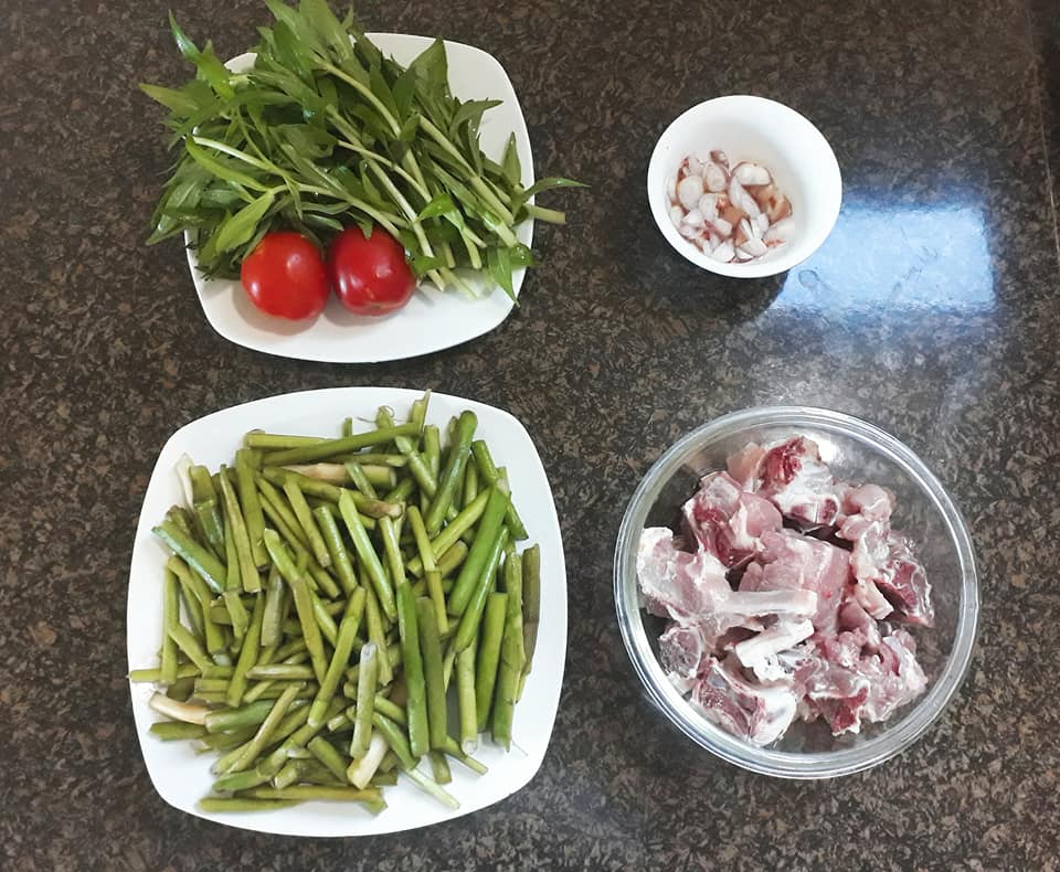 C&aacute;ch l&agrave;m m&oacute;n canh ng&oacute; khoai nấu xương 