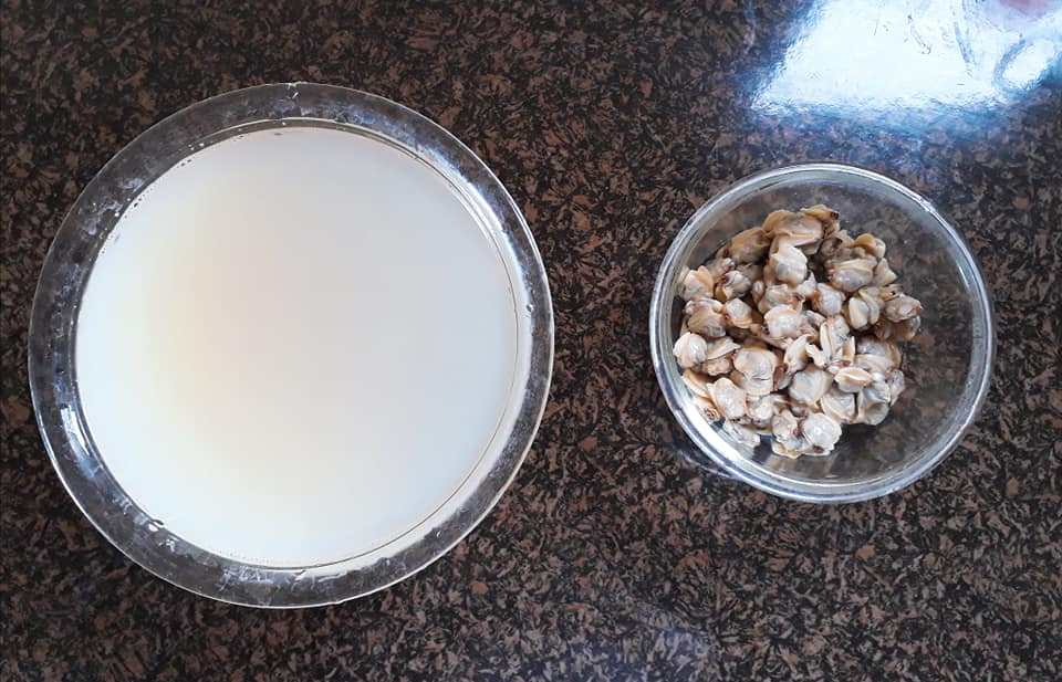 C&aacute;ch nấu canh ngao nấu ri&ecirc;u thanh m&aacute;t cho ng&agrave;y h&egrave; 