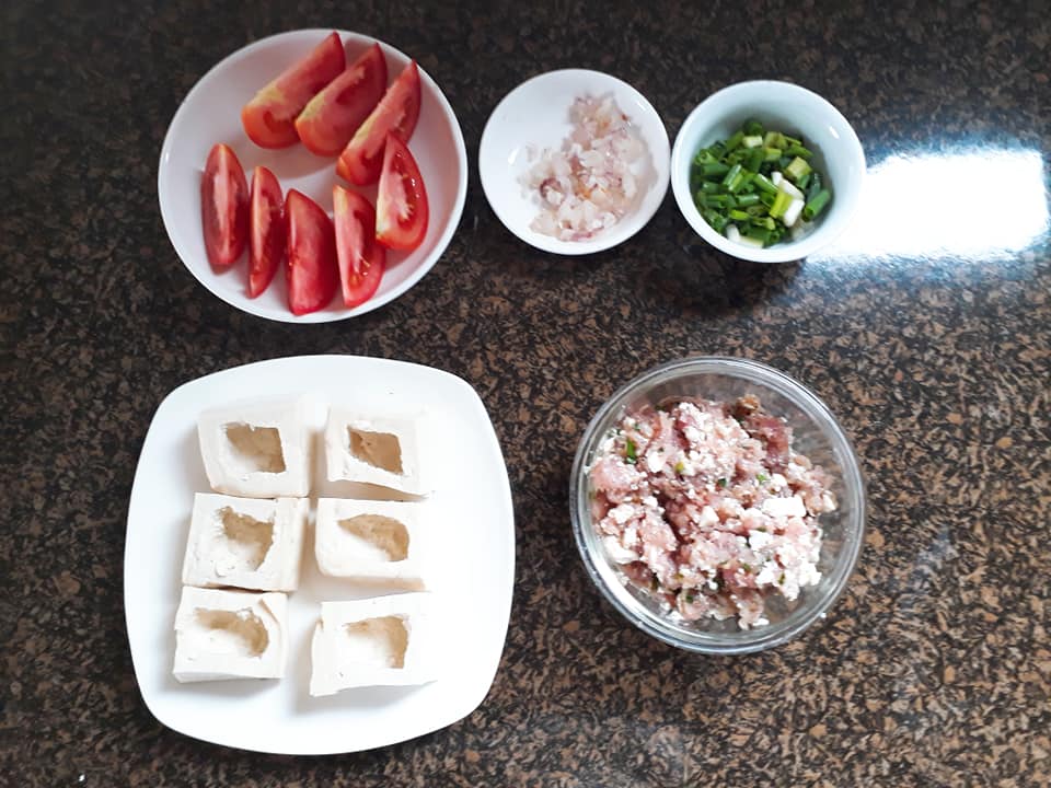 C&aacute;ch l&agrave;m m&oacute;n thịt nhồi đậu sốt c&agrave; chua si&ecirc;u ngon