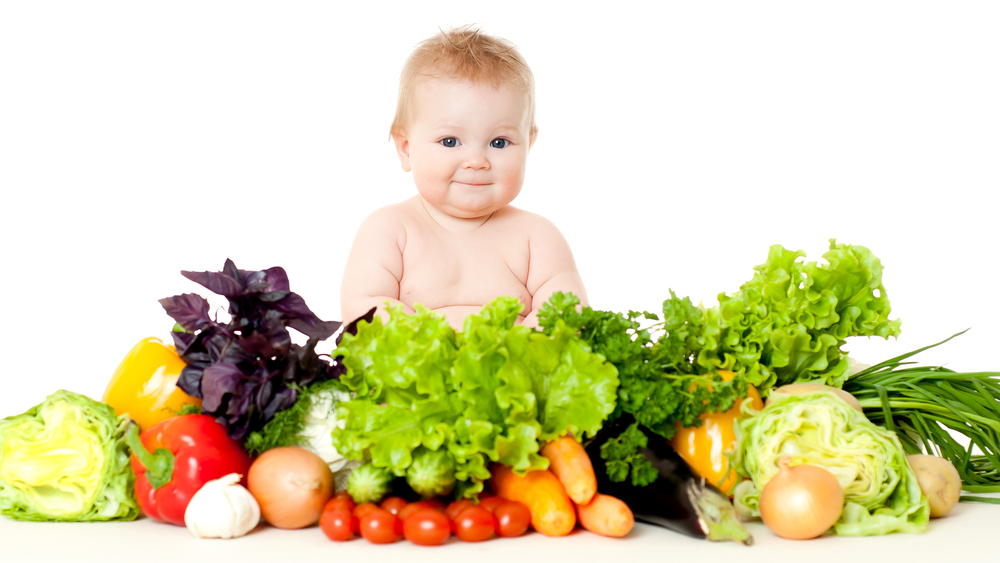 Mẹ n&ecirc;n thay đổi thực đơn thường xuy&ecirc;n để đảm bảo đủ dinh dưỡng cho b&eacute;