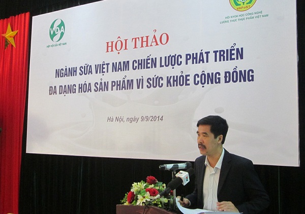 &Ocirc;ng Nguyễn Quốc Kh&aacute;nh - Gi&aacute;m đốc điều h&agrave;nh Vinamilk