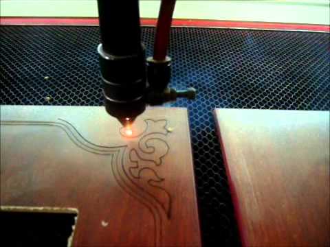 Tăng năng suất, mẫu m&atilde; sản phẩm ng&agrave;nh gi&agrave;y da dệt may với c&ocirc;ng nghệ khắc laser