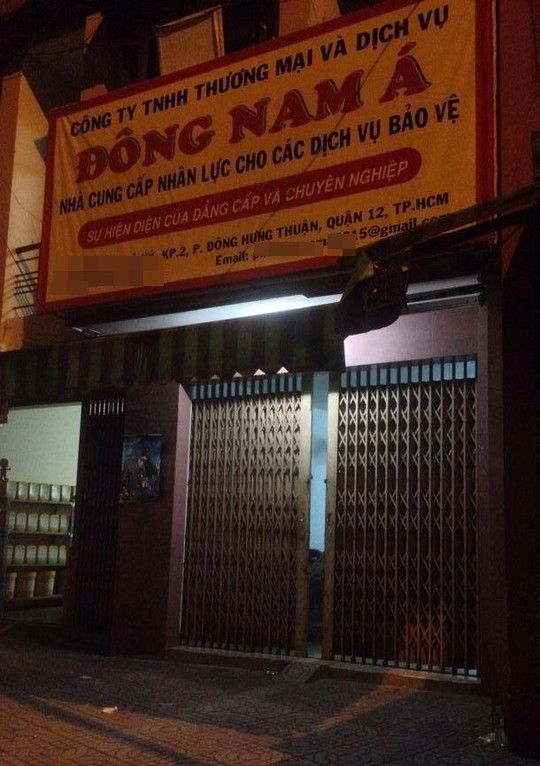 Ẩu đả trước cổng c&ocirc;ng ty v&igrave; đi đ&ograve;i tiền m&ocirc;i giới việc l&agrave;m l&agrave; tin tức ph&aacute;p luật 27/6