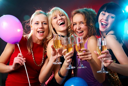 Chủ đề phụ nữ th&iacute;ch n&oacute;i l&agrave; chủ đề về đ&agrave;n &ocirc;ng