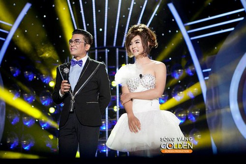 Ho&agrave;i L&acirc;m xinh đẹp trong tạo h&igrave;nh l&agrave; ca sĩ Đ&ocirc;ng Nhi.