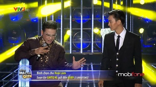 Ho&agrave;i L&acirc;m đ&atilde; khiến kh&aacute;n giả h&acirc;m mộ m&atilde;n nh&atilde;n với những bước nhảy phi&ecirc;u l&atilde;ng.