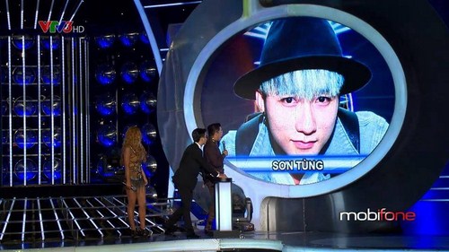 hoài lâm Hoài Lâm sẽ hóa thân thành ca sĩ Sơn Tùng MTP ở live show 10.