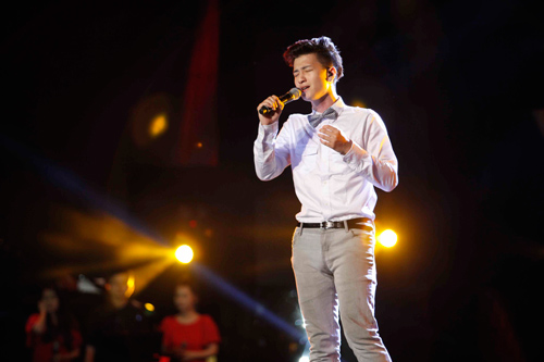 Hotboy Huỳnh Anh với  