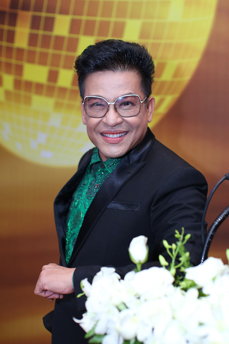 Nghệ sĩ Thanh Bạch vẫn l&agrave; MC của m&ugrave;a thứ hai.