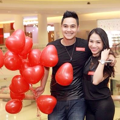 Baggio c&ocirc;ng khai mối quan hệ t&igrave;nh cảm với Quỳnh Tr&acirc;m ng&agrave;y sau hơn 3 th&aacute;ng chia tay Andrea