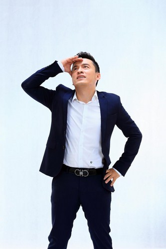 Lam Trường lần đầu ti&ecirc;n tham gia giọng h&aacute;t Việt với vai tr&ograve; l&agrave; HLV