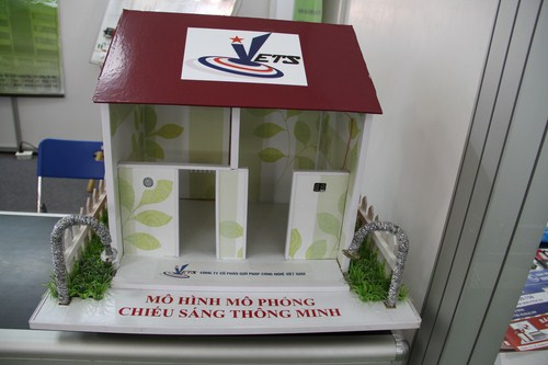 M&ocirc; h&igrave;nh m&ocirc; phỏng chiếu s&aacute;ng th&ocirc;ng minh.