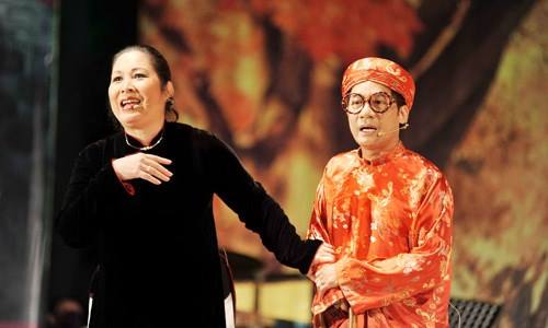 NSƯT Hồng V&acirc;n v&agrave; Minh Nh&iacute; g&oacute;p mặt trong đ&ecirc;m chung kết đầu ti&ecirc;n của 